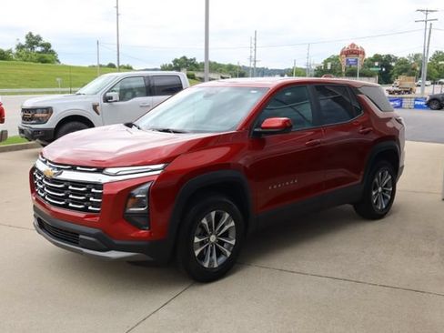 Used 2026 Chevrolet Equinox LT AWD/4WD image 5