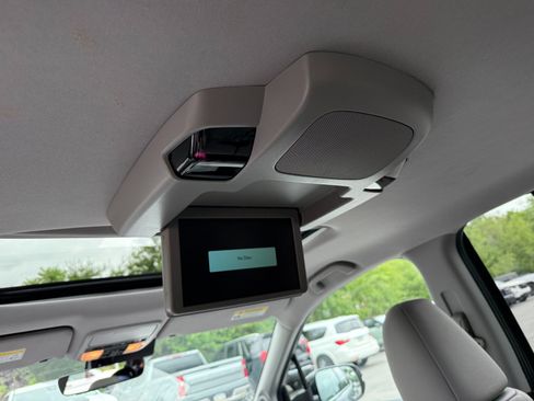 Used 2021 Honda Pilot Touring image 33
