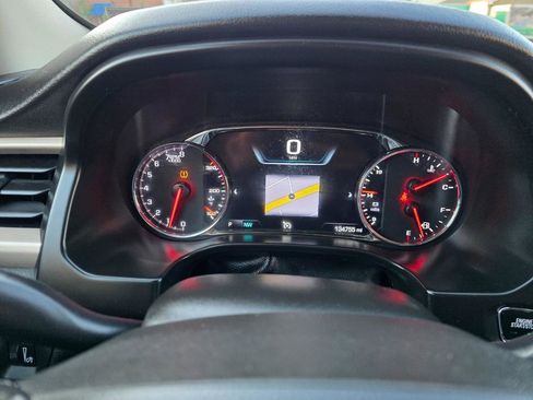 Used 2019 GMC Acadia Denali image 16