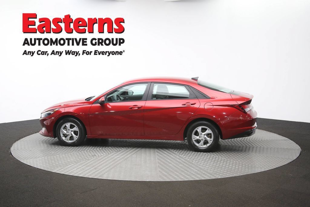 Used 2023 Hyundai Elantra SE w/ Cargo Package FWD image 62