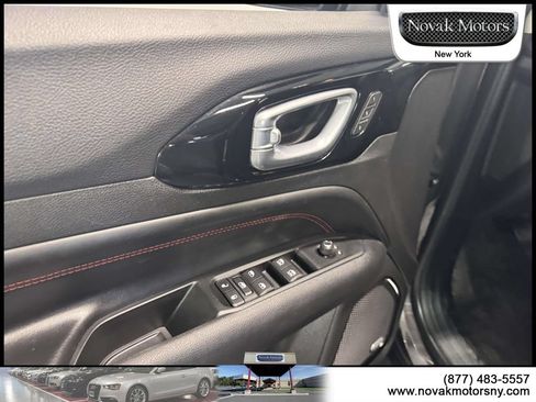 Used 2022 Jeep Compass Trailhawk w/ Trailhawk Elite Group AWD/4WD image 14