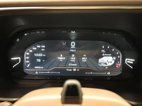 Used 2023 GMC Yukon XL Denali w/ Denali Reserve Package AWD/4WD image 16