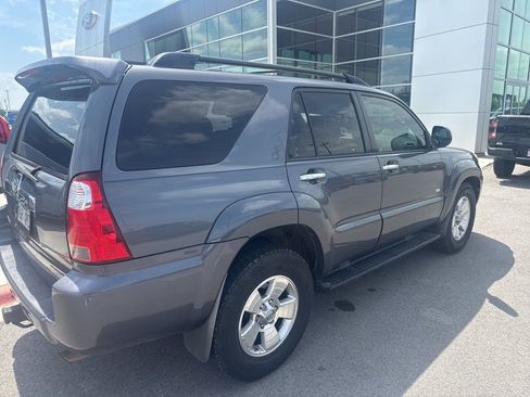 Used 2008 Toyota 4Runner SR5 image 4