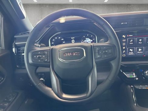 Used 2024 GMC Sierra 1500 AT4 w/ Technology Package AWD/4WD image 27