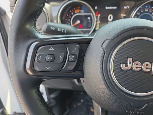 Used 2021 Jeep Wrangler Unlimited Sport AWD/4WD image 15