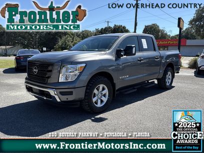 Used 2024 Nissan Titan SV w/ SV Convenience Package