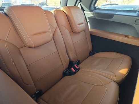Used 2017 Mercedes-Benz GLS 550 4MATIC image 17