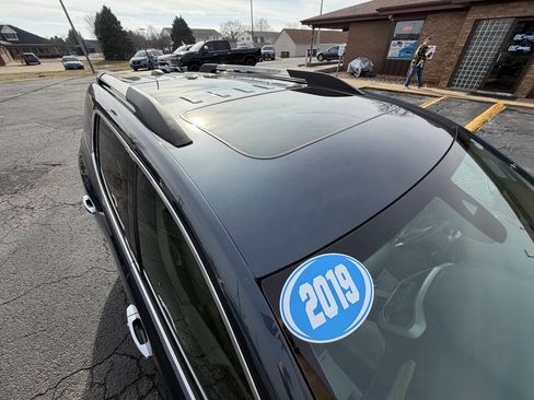 Used 2019 GMC Acadia Denali w/ Technology Package image 28