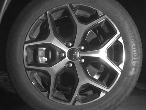 Used 2025 Jeep Compass Limited image 12