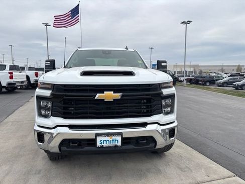 New 2026 Chevrolet Silverado 3500 W/T AWD/4WD image 8