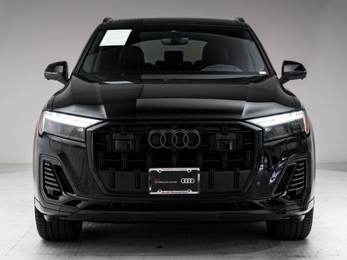 Certified 2025 Audi Q7 3.0T Prestige w/ Prestige Package AWD/4WD image 29