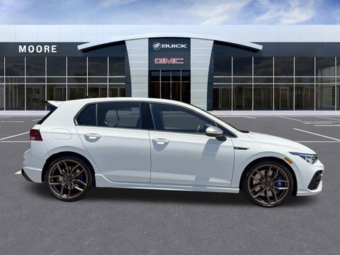 Used 2024 Volkswagen Golf R AWD/4WD image 2