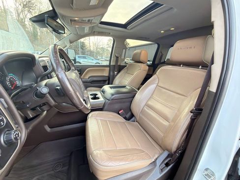 Used 2017 GMC Sierra 1500 Denali w/ Denali Ultimate Package image 12