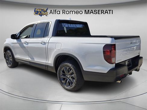 Used 2025 Honda Ridgeline Sport image 8