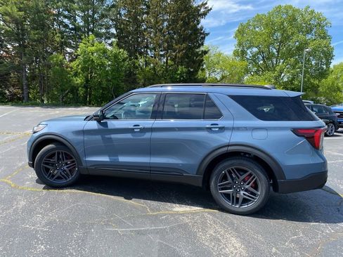 New 2026 Ford Explorer ST AWD/4WD image 7