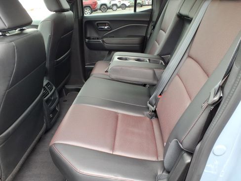 Certified 2023 Honda Ridgeline Black Edition image 6