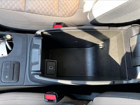 Used 2020 Ford Escape SE AWD/4WD image 33