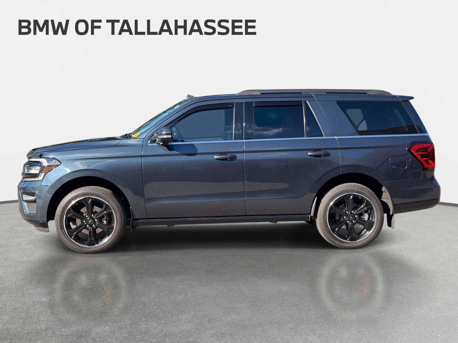 Used 2023 Ford Expedition Limited RWD image 9