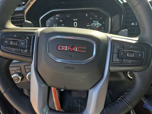 Used 2025 GMC Sierra 1500 Elevation AWD/4WD image 13