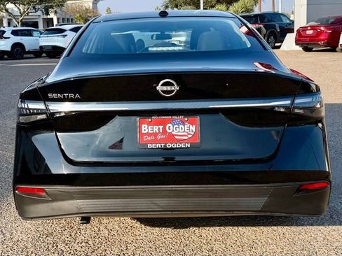 New 2026 Nissan Sentra SV w/ SV Convenience Package FWD image 6
