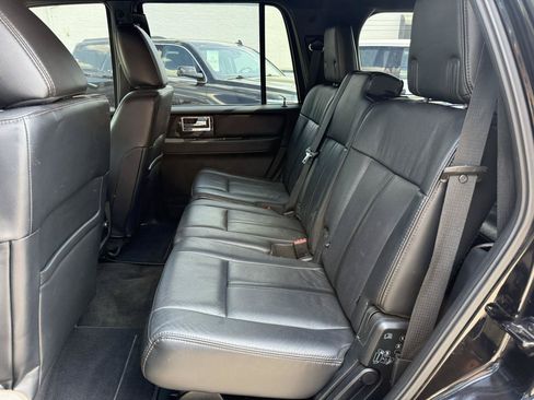 Used 2016 Lincoln Navigator Reserve AWD/4WD image 24