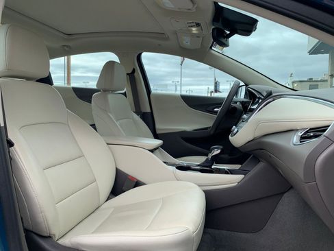 Used 2024 Chevrolet Malibu LT image 37