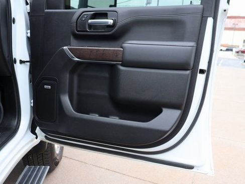 Certified 2022 GMC Sierra 3500 Denali AWD/4WD image 12