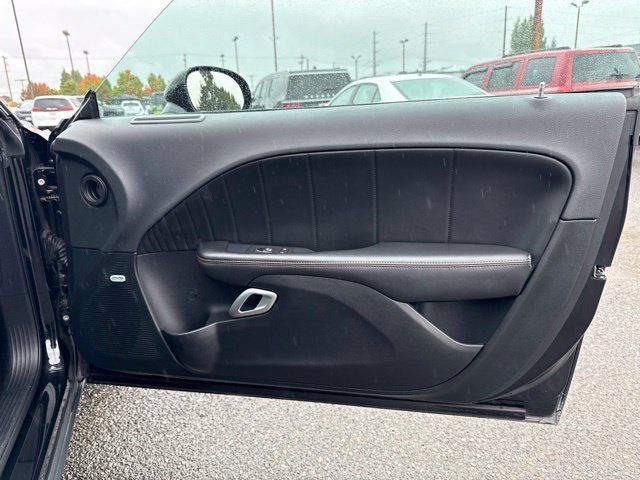 Used 2016 Dodge Challenger R/T Plus RWD image 10