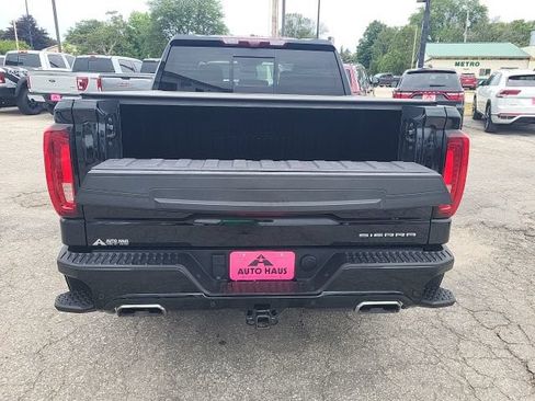 Used 2023 GMC Sierra 1500 Denali w/ Technology Package AWD/4WD image 13