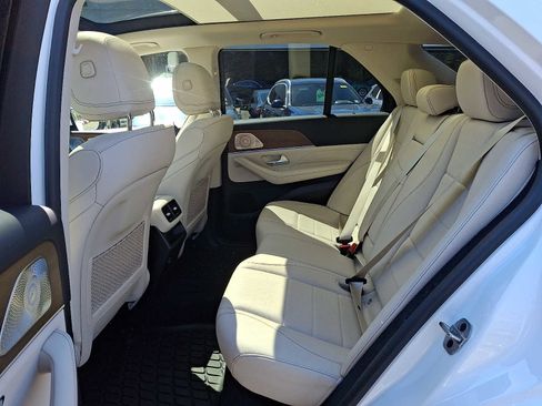 Used 2022 Mercedes-Benz GLE 350 4MATIC image 11