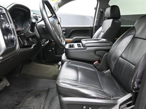 Used 2017 Chevrolet Silverado 1500 LTZ w/ Sport Package image 15