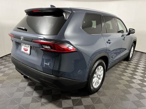 Certified 2026 Toyota Grand Highlander XLE image 5