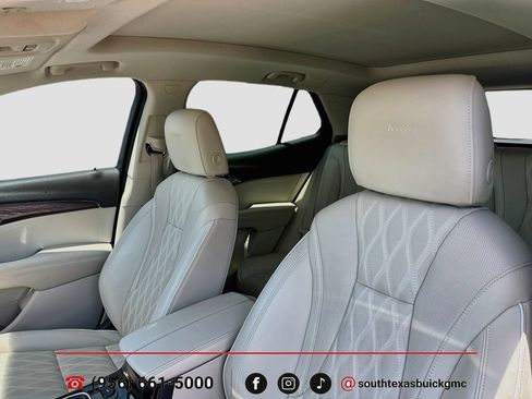 Used 2023 Buick Envision Avenir FWD image 14