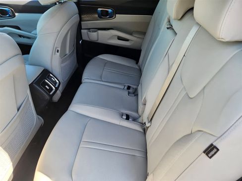 New 2026 Kia Sorento EX image 21
