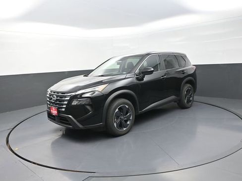 Used 2024 Nissan Rogue SV AWD/4WD image 34
