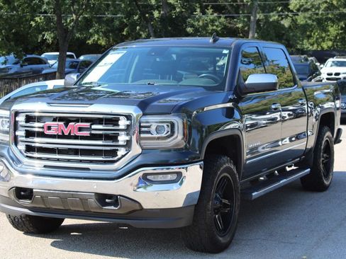 Used 2017 GMC Sierra 1500 SLT AWD/4WD image 3