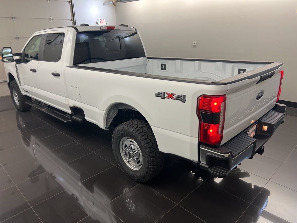 New 2026 Ford F350 XL w/ 360-Degree Camera Package AWD/4WD image 4