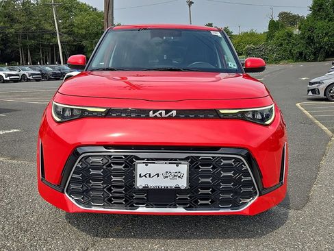 Certified 2023 Kia Soul GT-Line w/ GT-Line Technology Package FWD image 2
