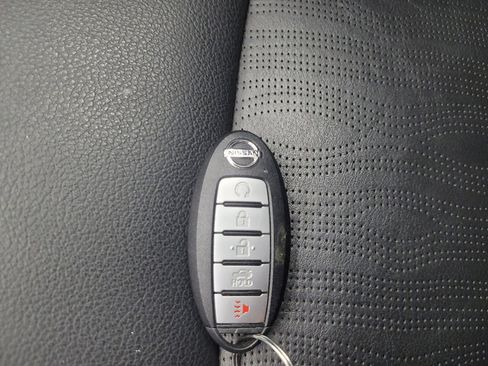 Used 2019 Nissan Altima 2.0 Edition One image 32