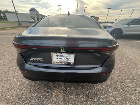 New 2026 Honda Accord LX image 8