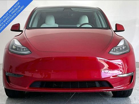 Used 2021 Tesla Model Y Performance AWD/4WD image 3