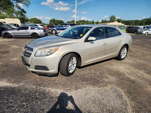 Used 2013 Chevrolet Malibu LT w/ Power Convenience Package FWD image 10