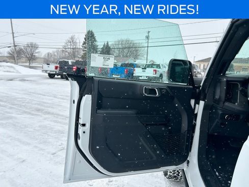 New 2025 Ford Bronco Big Bend w/ Black Diamond Package image 12