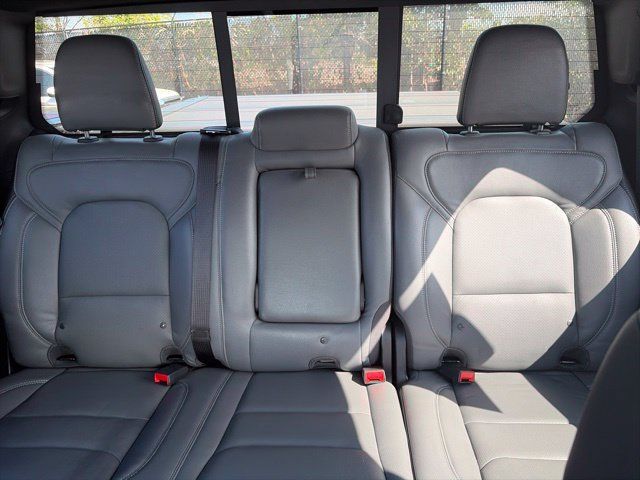 Used 2021 RAM 1500 Big Horn AWD/4WD image 13