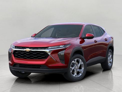 New 2026 Chevrolet Trax LS w/ LS Convenience Package FWD image 6
