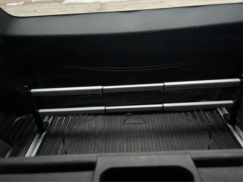 Used 2017 Cadillac XT5 Luxury w/ Driver Awareness Package image 30