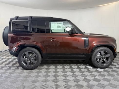 New 2026 Land Rover Defender 90 X-Dynamic SE AWD/4WD image 8