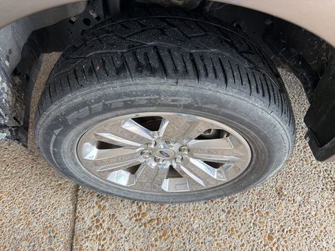 Used 2019 Ford F150 Lariat w/ Equipment Group 502A Luxury image 2