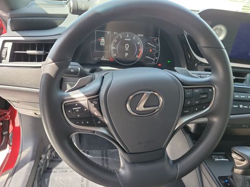 Certified 2025 Lexus ES 350 w/ Premium Package FWD image 24