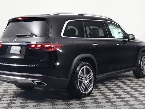 New 2026 Mercedes-Benz GLS 450 4MATIC image 2